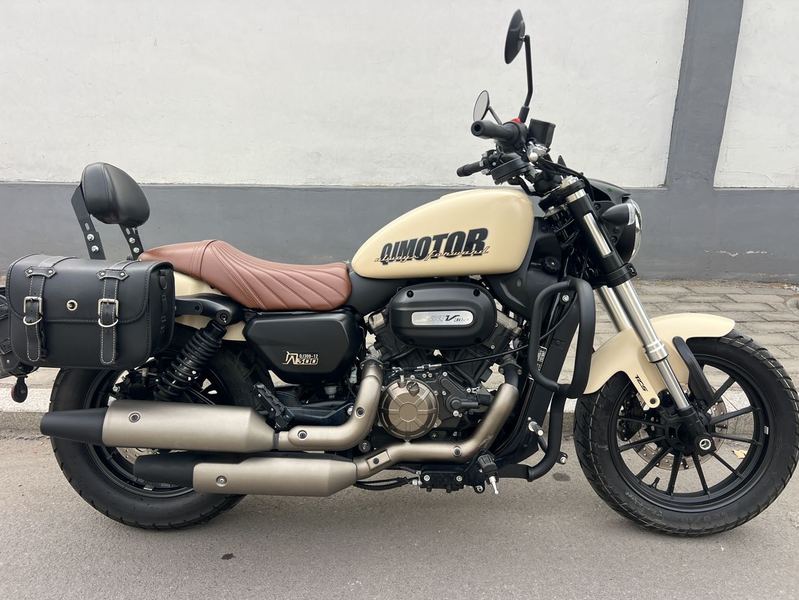 二手QJMOTOR闪300