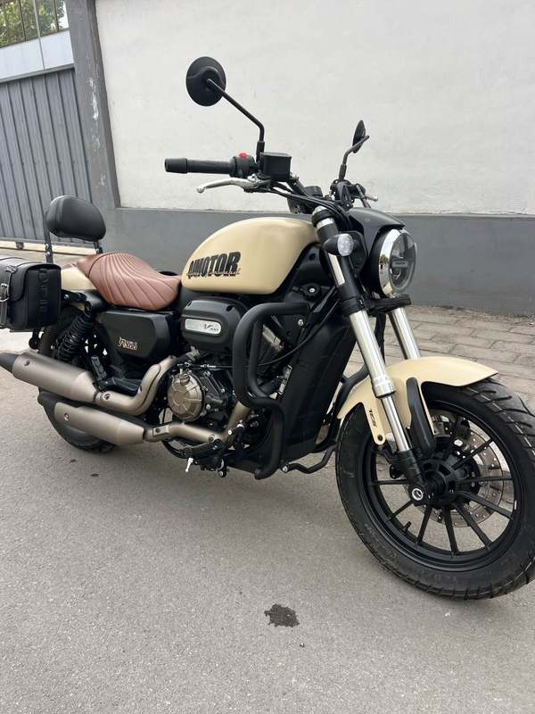 二手QJMOTOR闪300