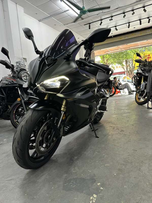 二手QJMOTOR赛800