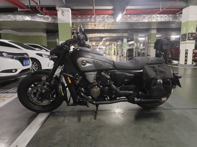 二手QJMOTOR闪600