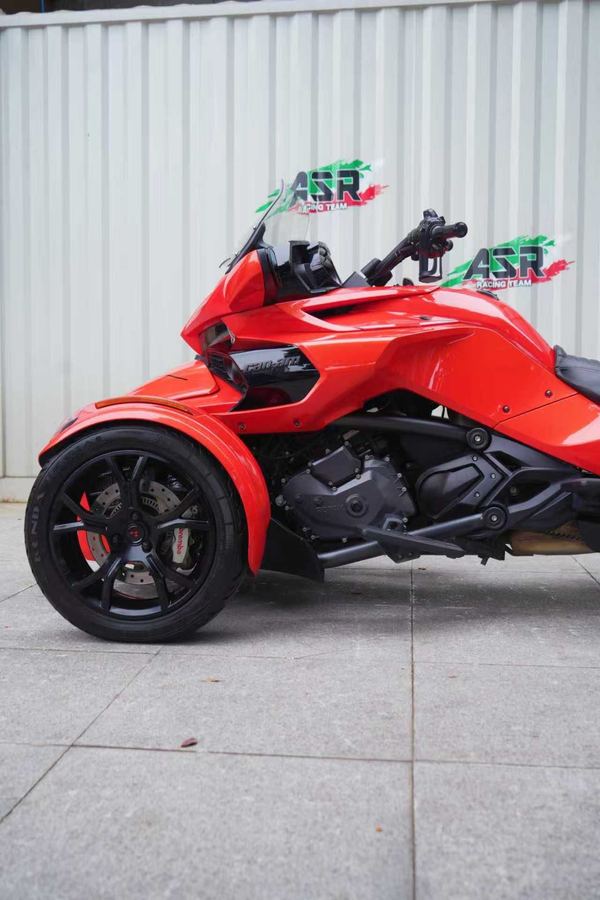 二手庞巴迪Spyder F3 