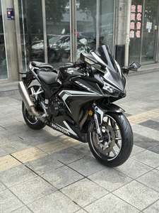 二手本田CBR400R