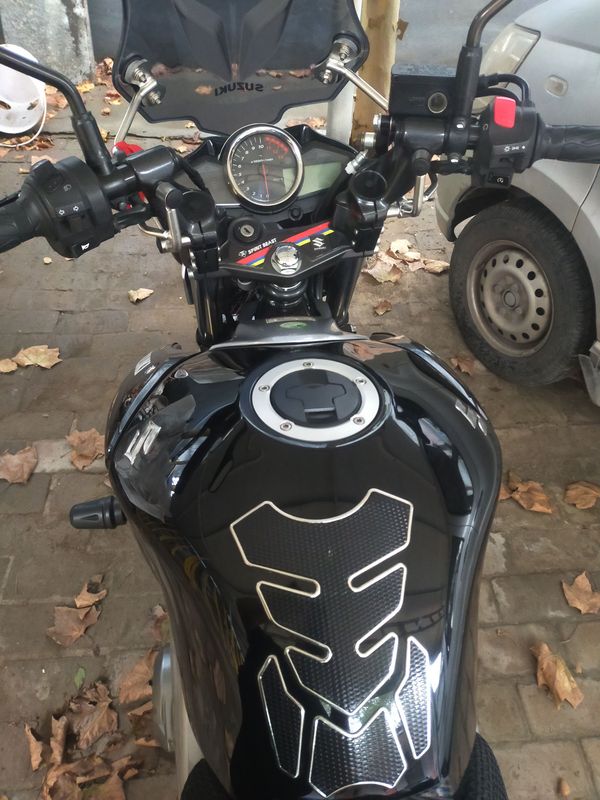 二手豪爵铃木骊驰 GW250