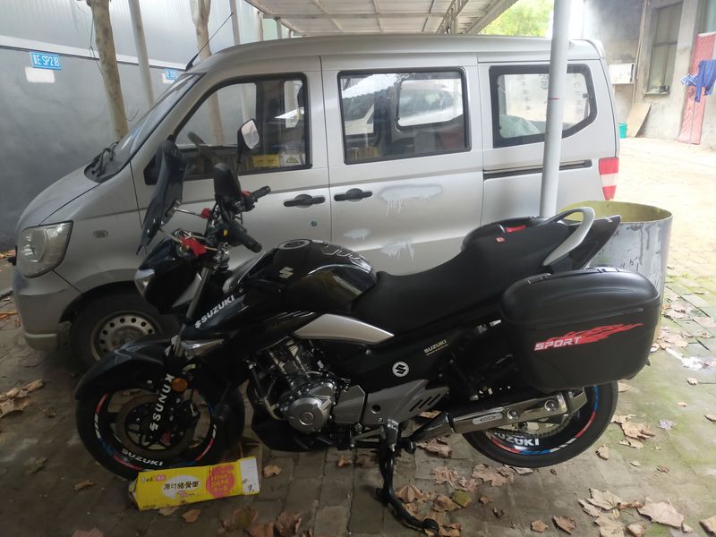 二手豪爵铃木骊驰 GW250