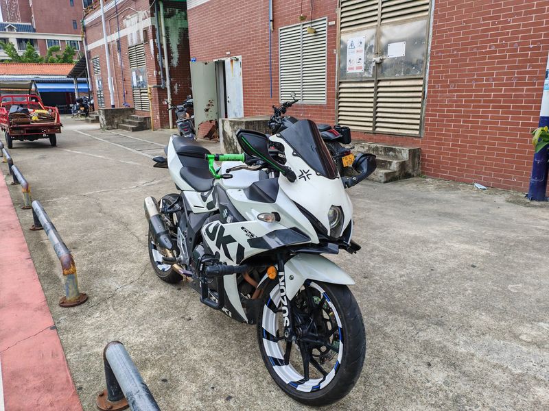 二手豪爵铃木GSX250R