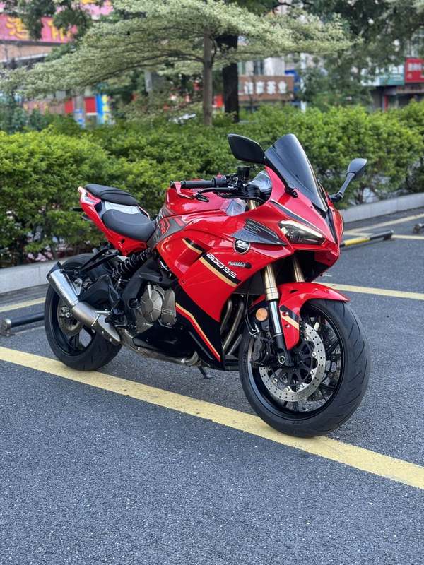 二手QJMOTOR赛600
