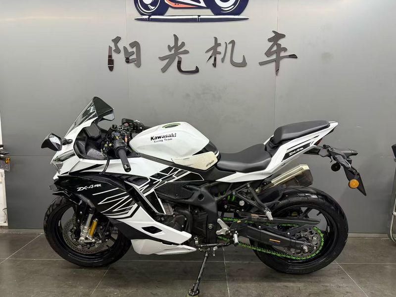 二手川崎ZX-4R