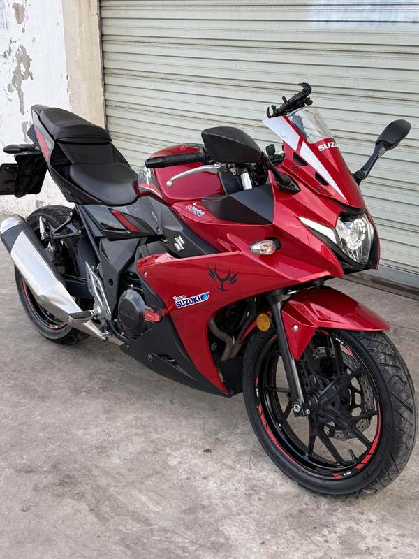 二手豪爵铃木GSX250R