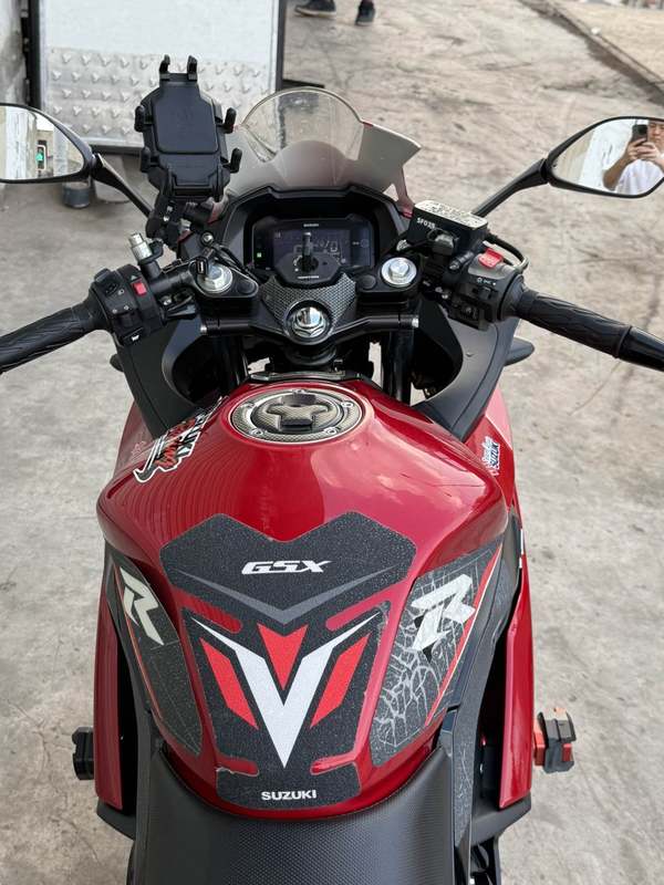 二手豪爵铃木GSX250R