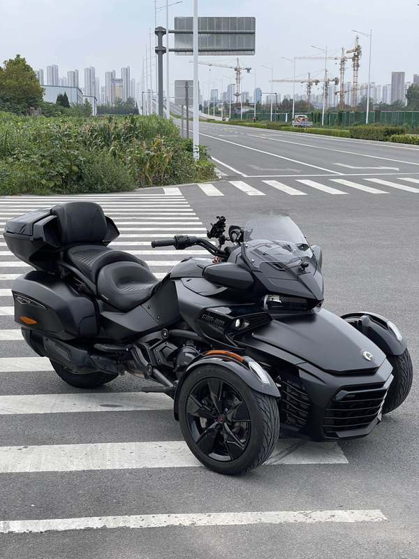 二手庞巴迪Spyder F3 