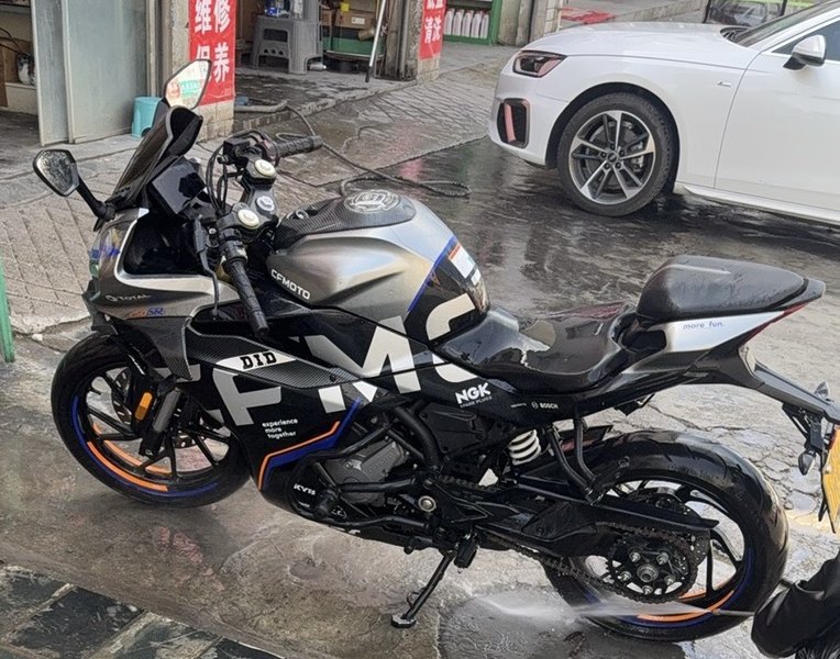 二手春风250SR