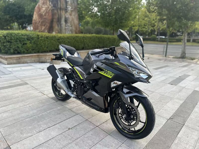 二手川崎Ninja 400