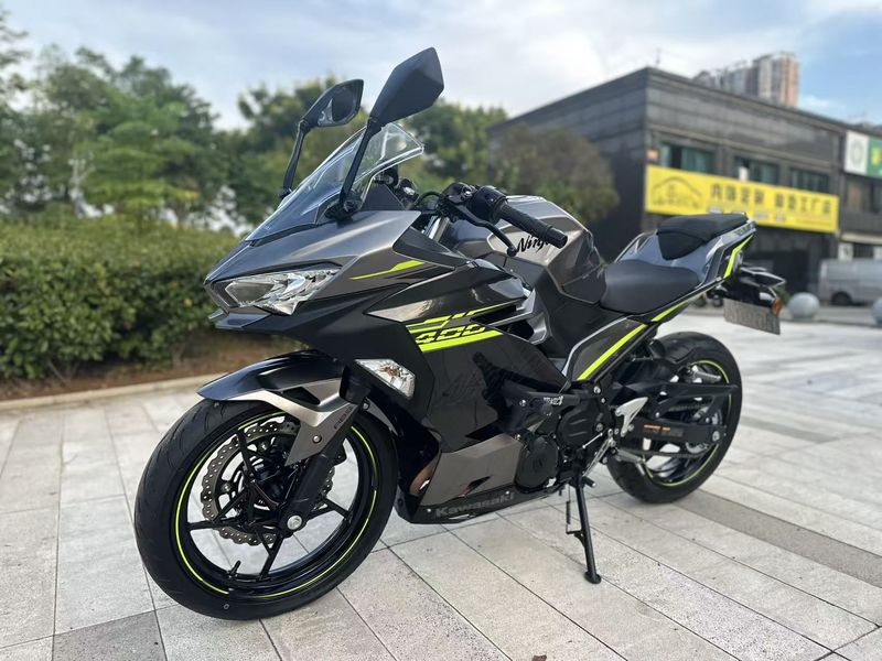 二手川崎Ninja 400
