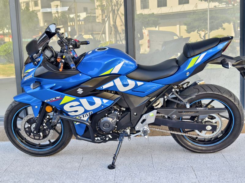 二手豪爵铃木GSX250R