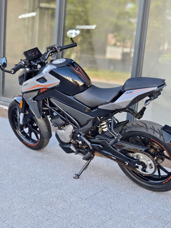 二手春风250NK