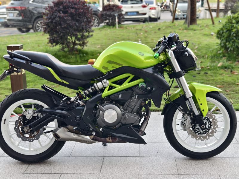 二手贝纳利蓝宝龙 BN302S