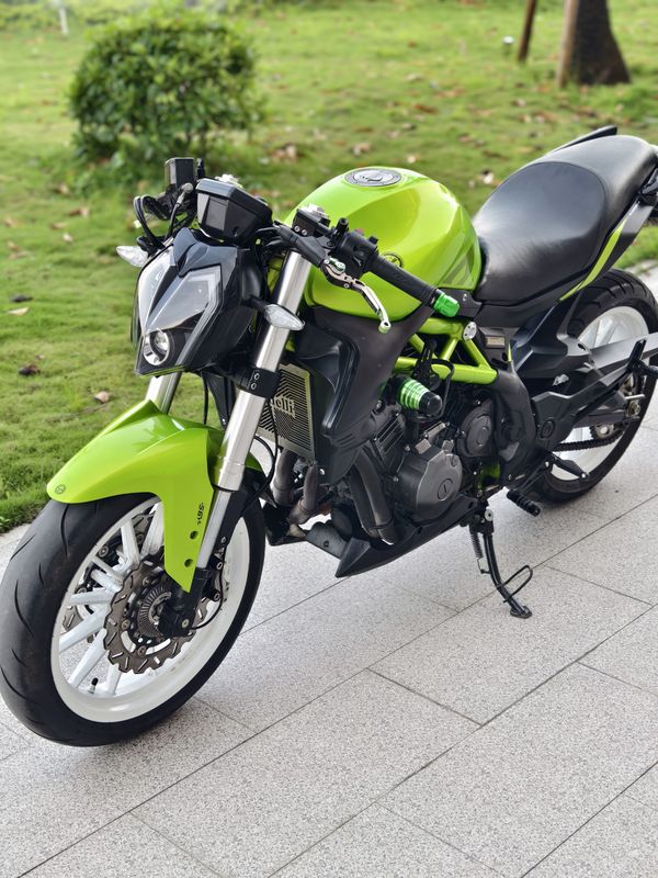 二手贝纳利蓝宝龙 BN302S
