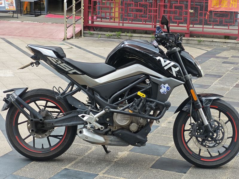 二手春风250NK
