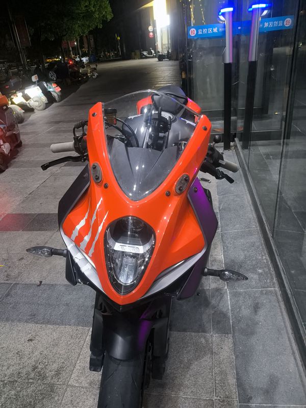 二手贝纳利龙卷风 Tornado 302R