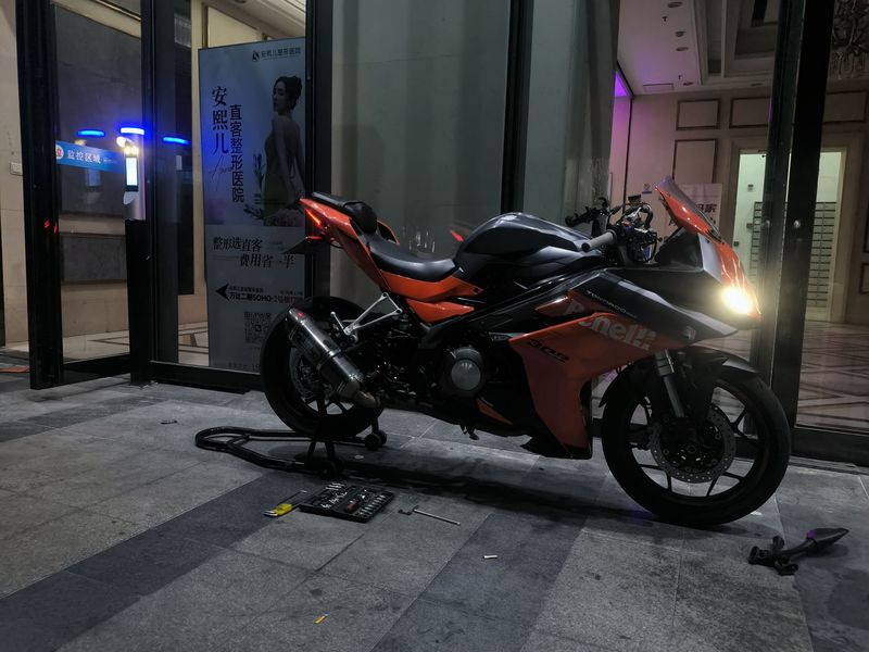 二手贝纳利龙卷风 Tornado 302R