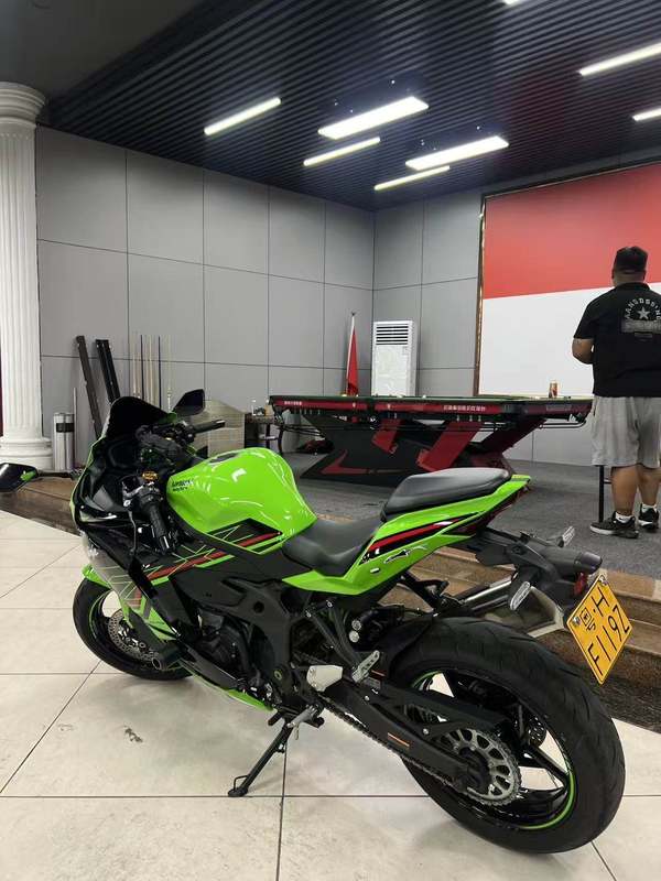 二手川崎ZX-4R