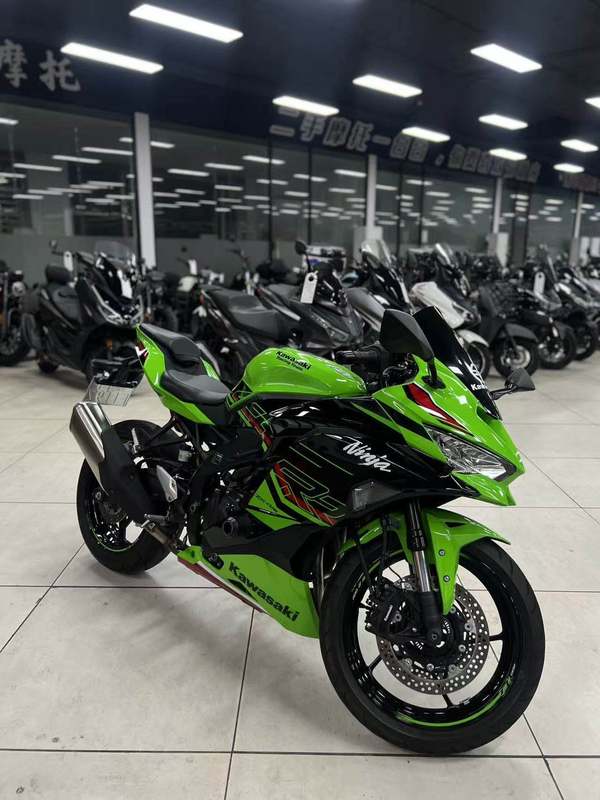 二手川崎ZX-4R