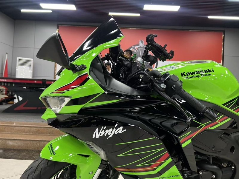 二手川崎ZX-4R
