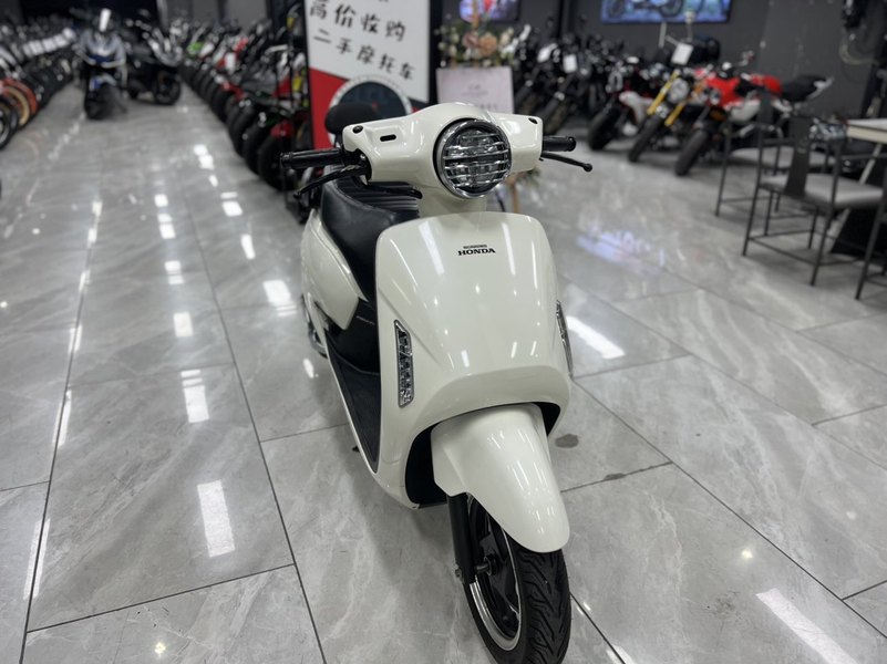 二手新大洲本田NS125LA