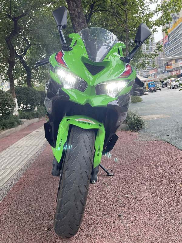 二手川崎ZX-4R