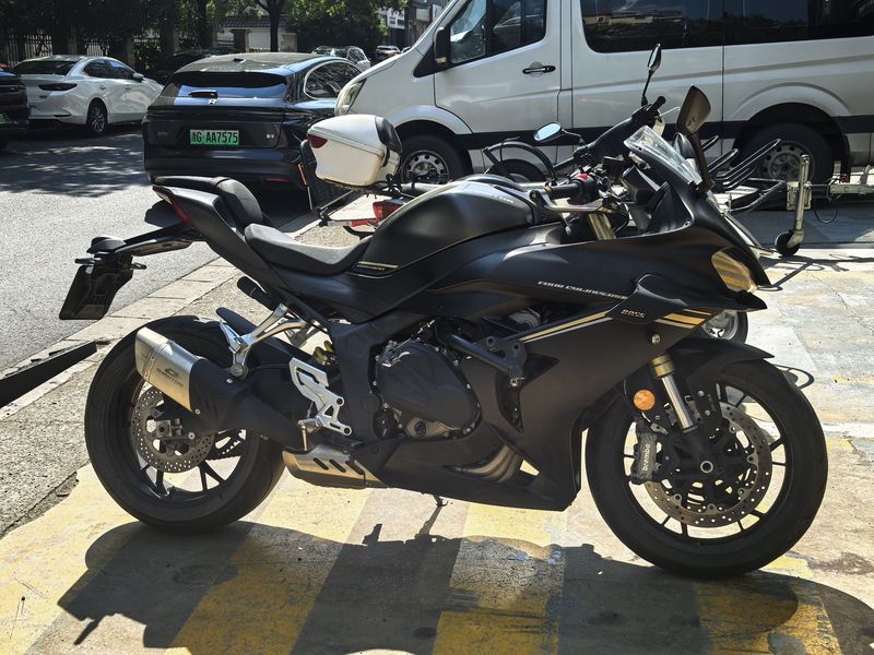 二手QJMOTOR赛800