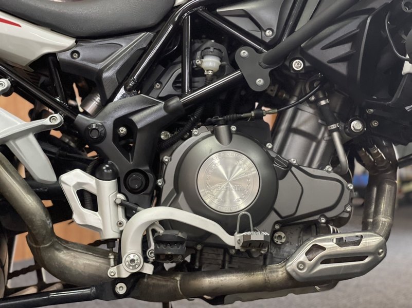 二手贝纳利金鹏 TRK502