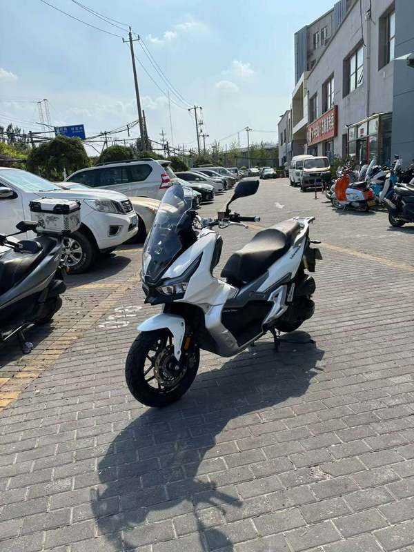 二手大阳V锐 ADV150