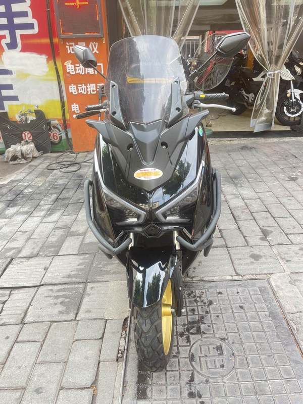 二手望雅猛士四代