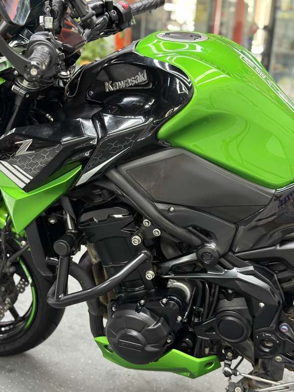 二手川崎Z900