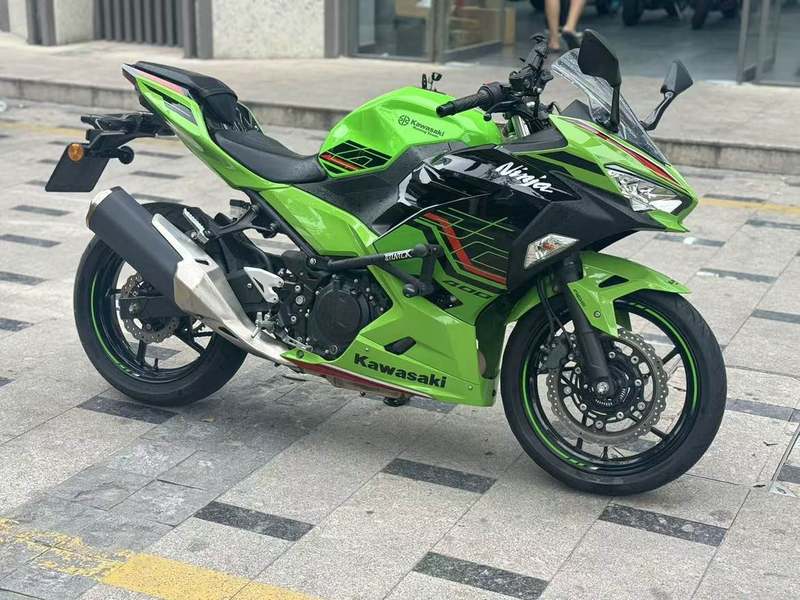 二手川崎Ninja 400