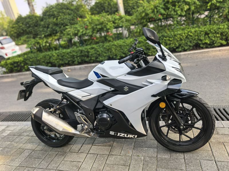 二手豪爵铃木GSX250R