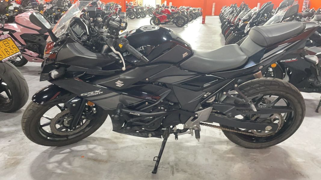 二手豪爵铃木GSX250R