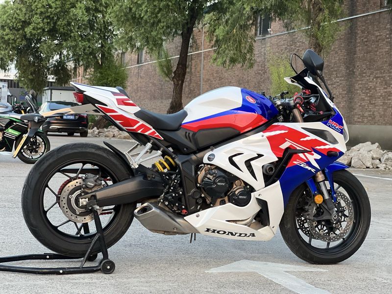 二手本田CBR650R