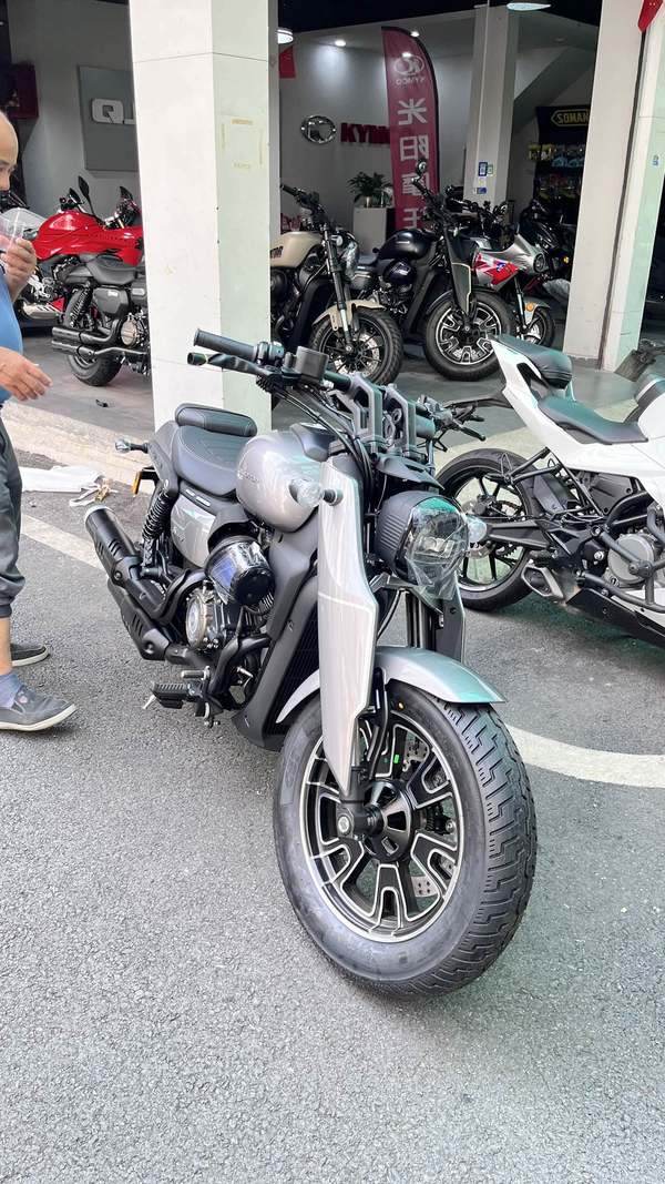 二手QJMOTOR闪400