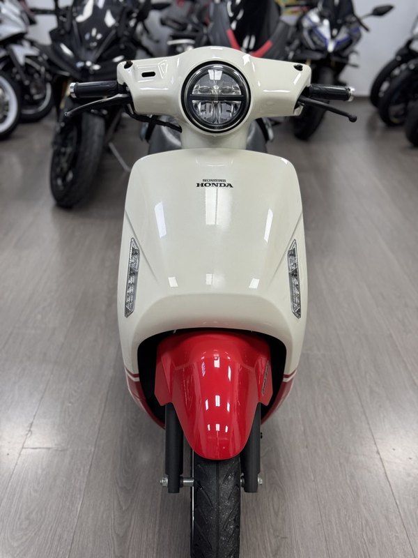 二手新大洲本田NS125LA