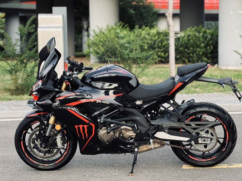 二手QJMOTOR赛600