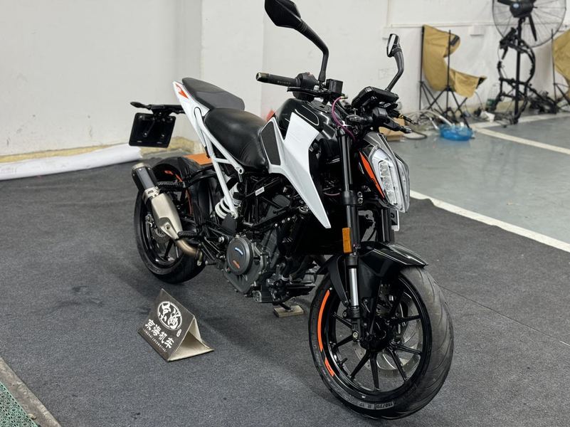 二手KTMR2R390 Duke