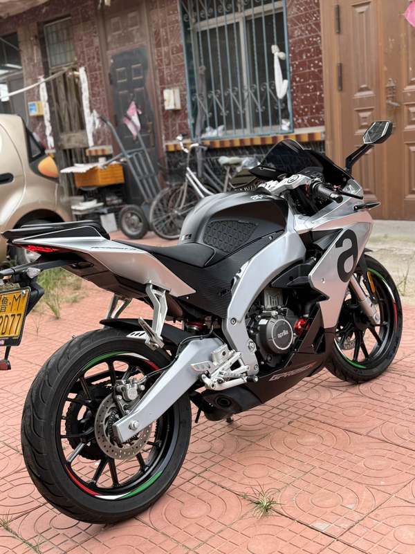 二手宗申阿普利亚GPR250R