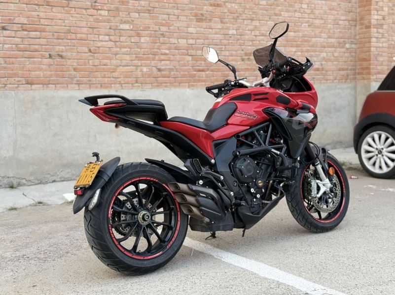 二手奥古斯塔Turismo Veloce 800