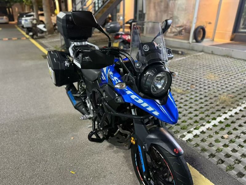 二手豪爵铃木DL250
