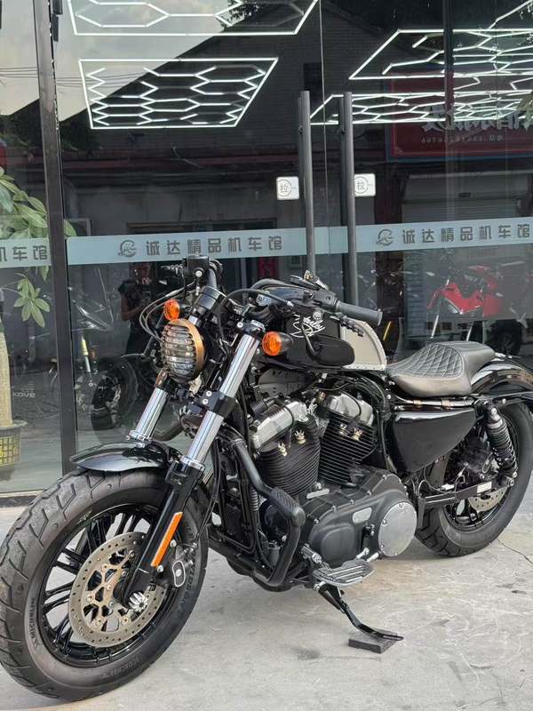 二手哈雷戴维森XL1200X Forty-Eight