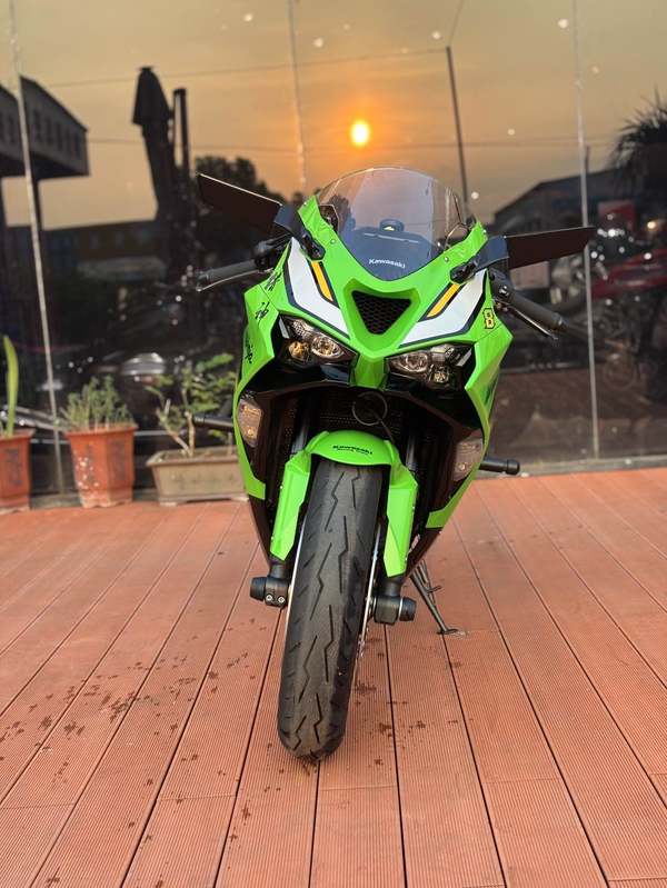 二手川崎Ninja ZX-6R 