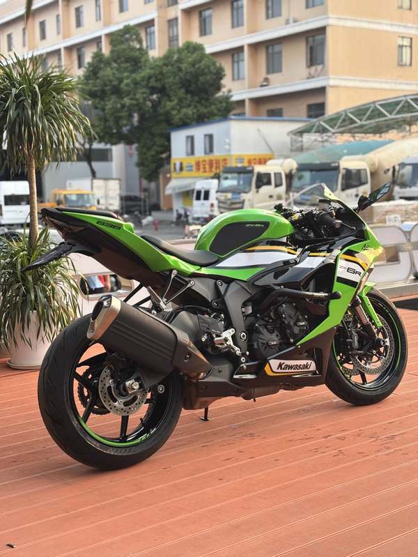 二手川崎Ninja ZX-6R 