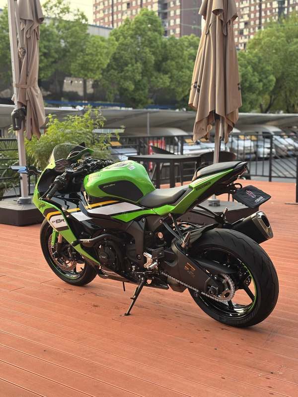 二手川崎Ninja ZX-6R 