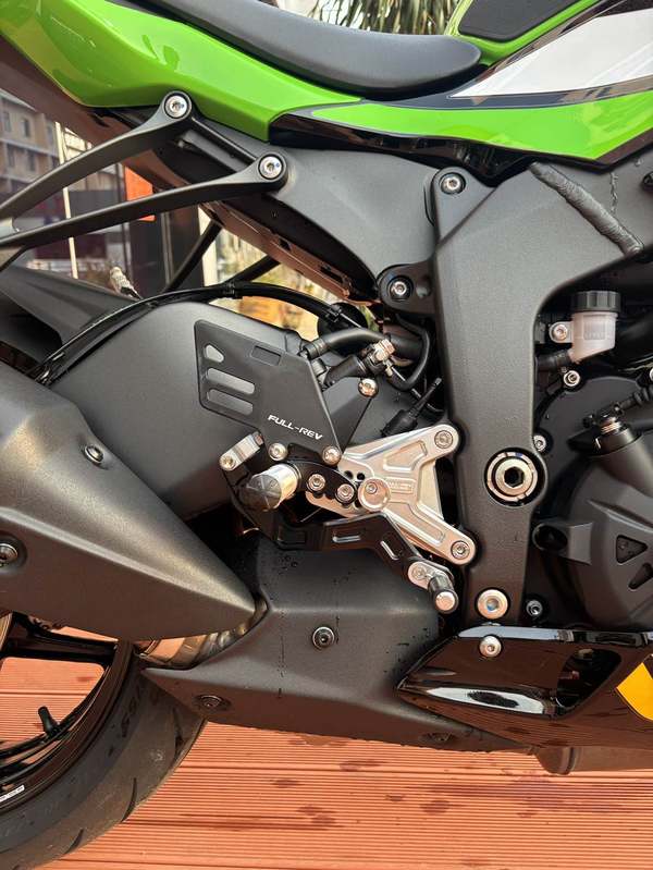 二手川崎Ninja ZX-6R 